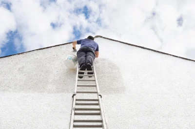 Peinture extérieure au Fau — façades et ravalement